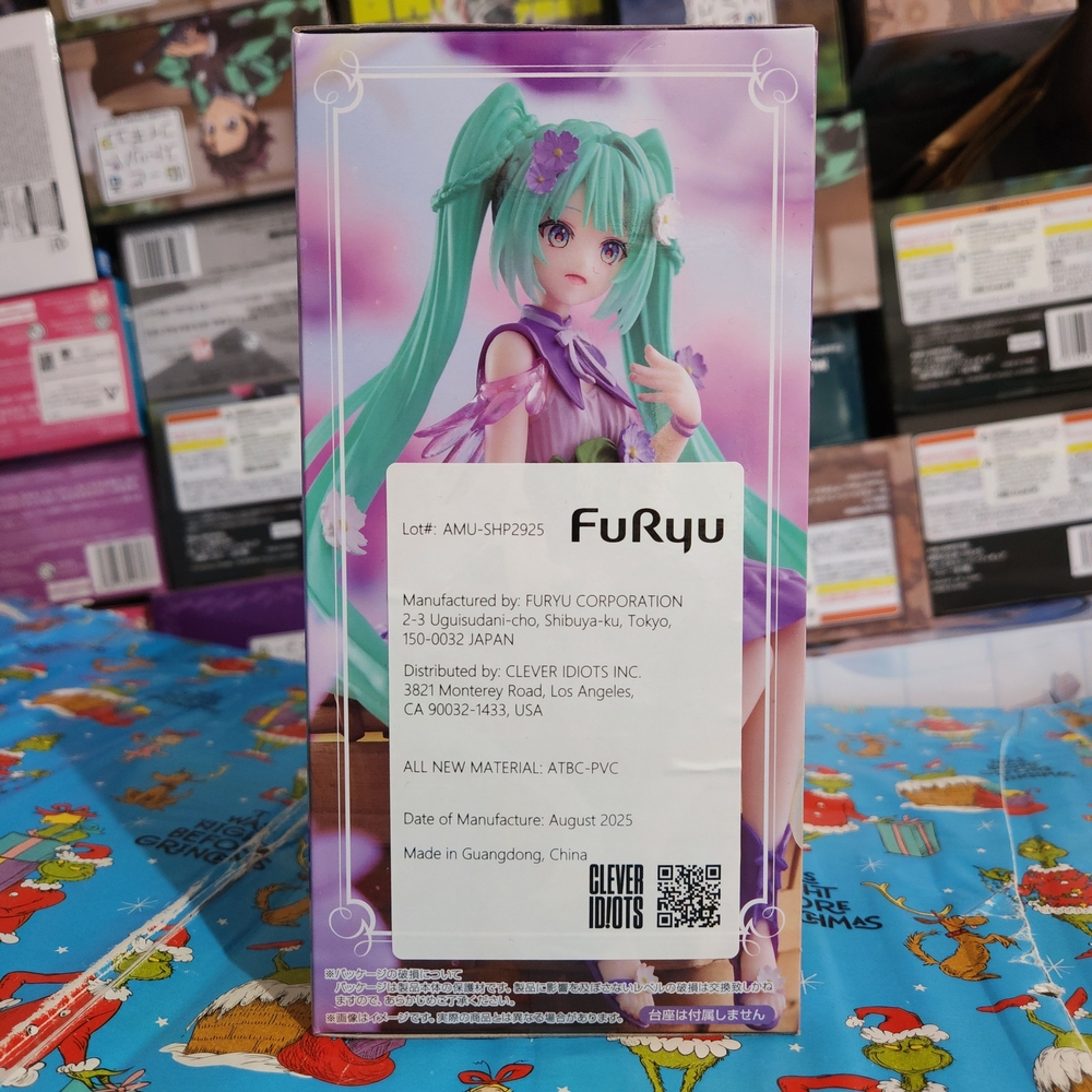 FuRyu Hatsune Miku Figure with Purple Dress - Picture 2 of 5